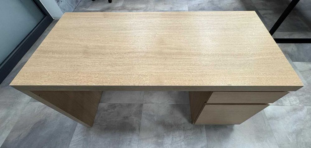 Biurko MALM  IKEA z szufladą i półkami