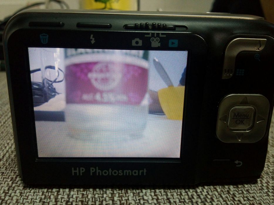 Máquina fotográfica digital HP neoclássica