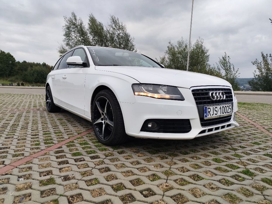 Audi a4 b8 2.0T 180km bezź wady olejowej ! Czytaj opis