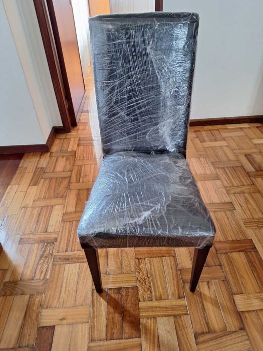 Cadeira de Pele Castanha