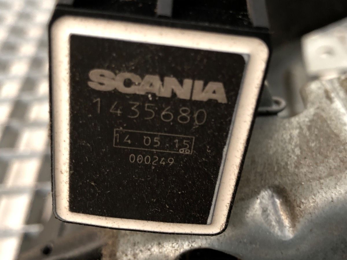 PEDAŁY - 189.00 PLN - SCANIA P,G,R,T - series 2003 - 2022 R 450 1435680