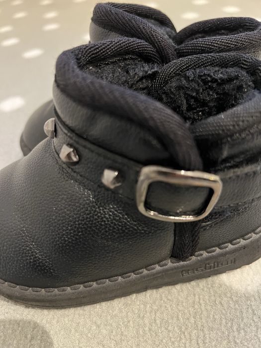 Apawwa Ocieplane Botki rozmiar 20