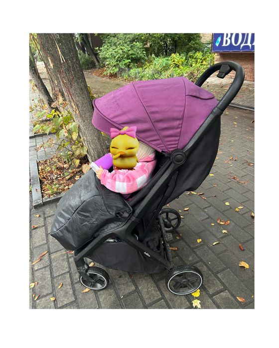 Продам прогулянкову коляску