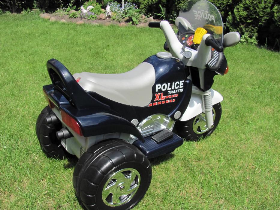 Nowy motor elektryczny"Policja"