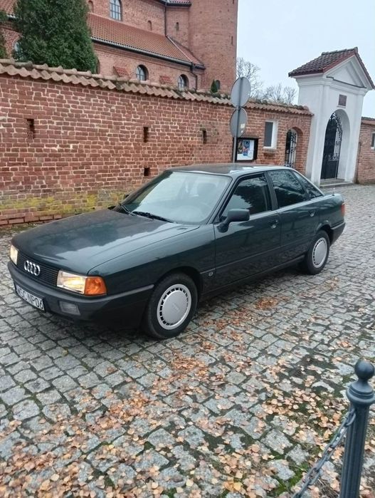 Audi 80 Sprzedam Audi 80 Z 1988 roku Benzyna