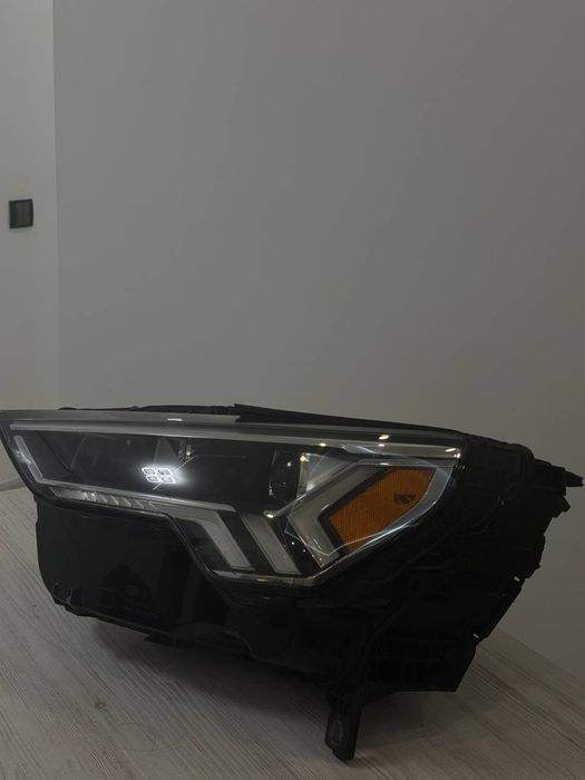 Фара передня ліва audi q3 a83 full led