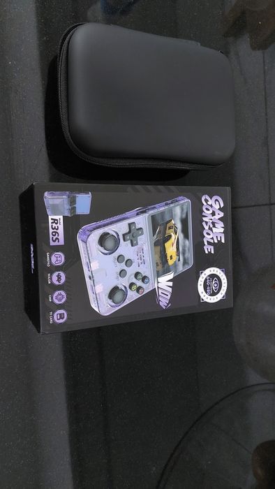 Consola  15 mil jogos nova