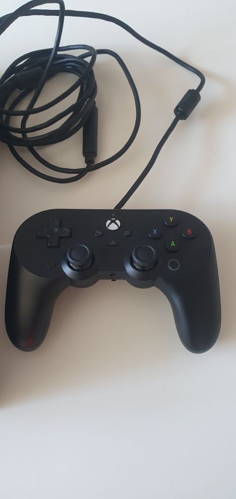 Pad 8BitDo xbox przewodowy