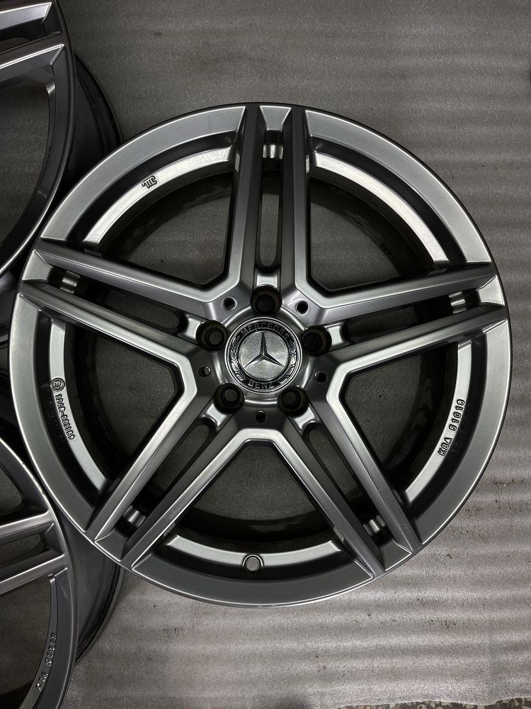 Диски R18 5x112 Et38 8J. Mercedes W211 W212 W213 W221 W222 W204 W205