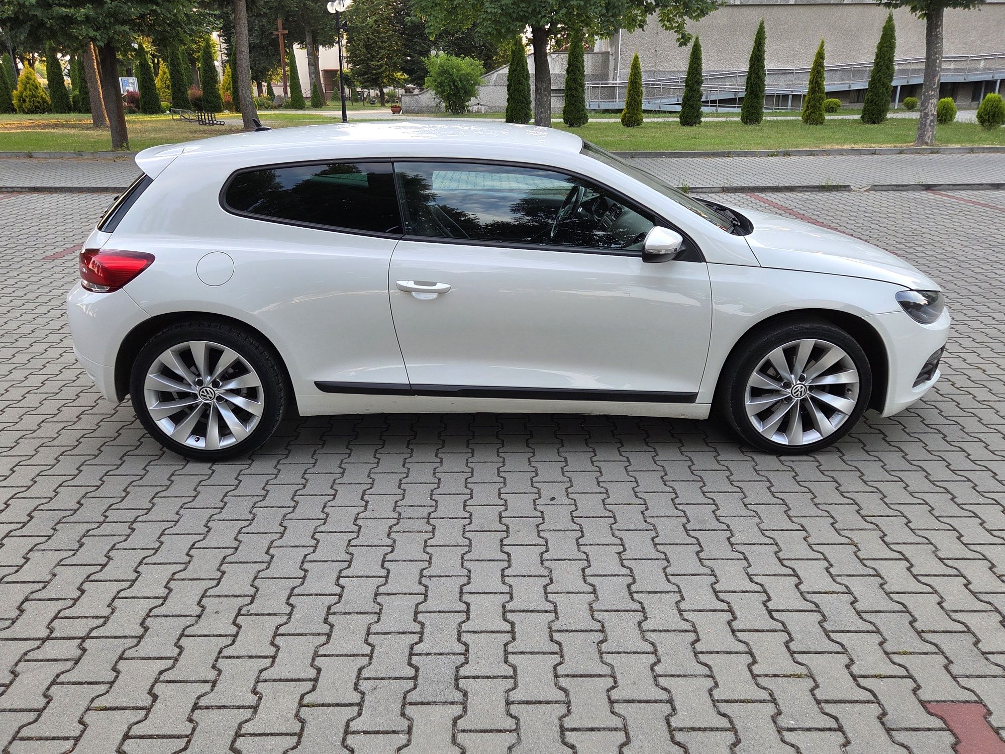 VW Scirocco 2.0Tdi 143km Navi Klimatronik Manual Okazja !! Super Stan
