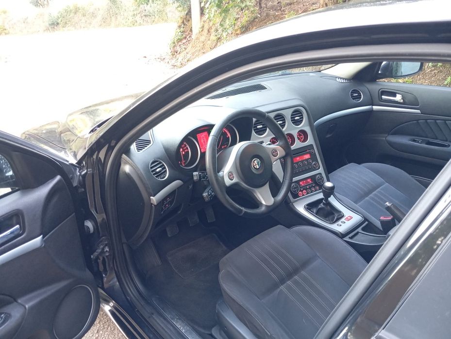 Alfa Romeu 159 1.9jtdm 150cv 
2007