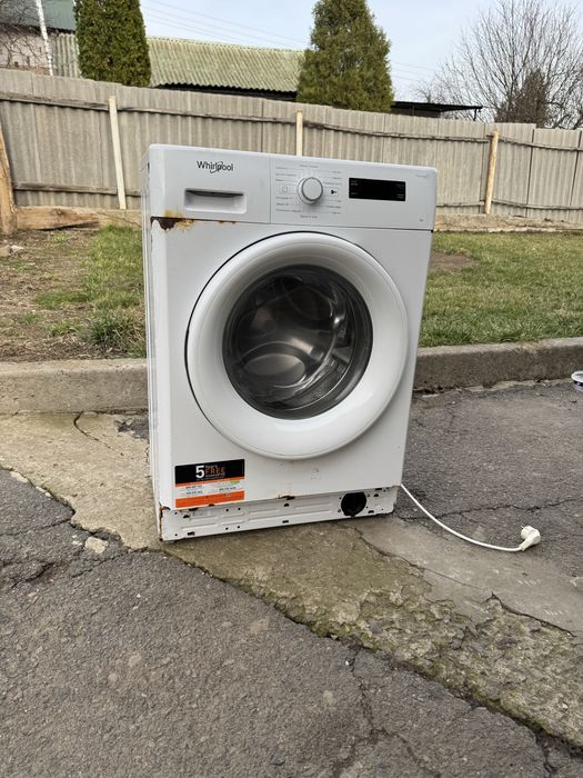 Пральна машина WhirLpool,працює потрібна заміна хрестовини
