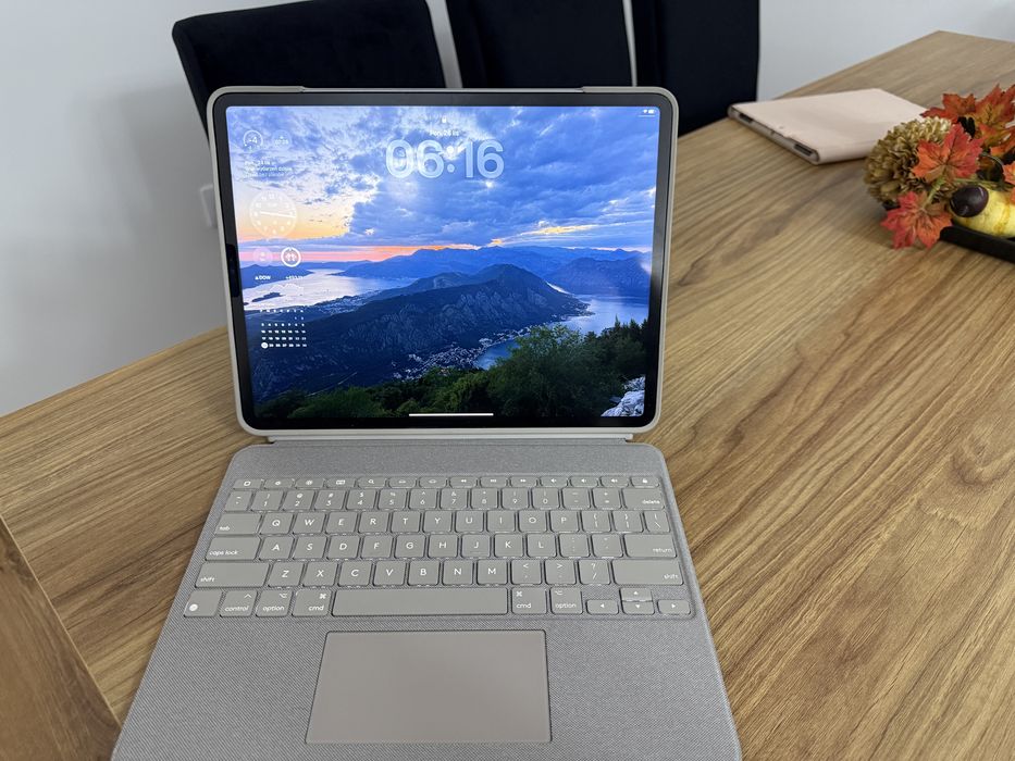 Ipad Pro M1 12,9 cala wifi 5g klawiatura Logitech ComboTouch