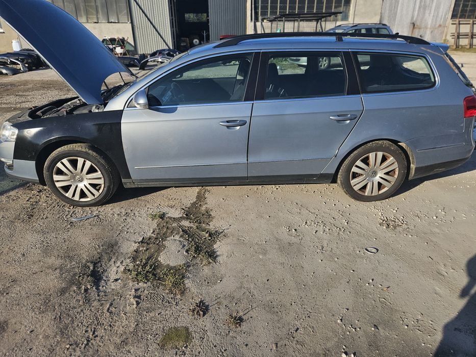 Vw Passat b6 blotnik prawy lewy