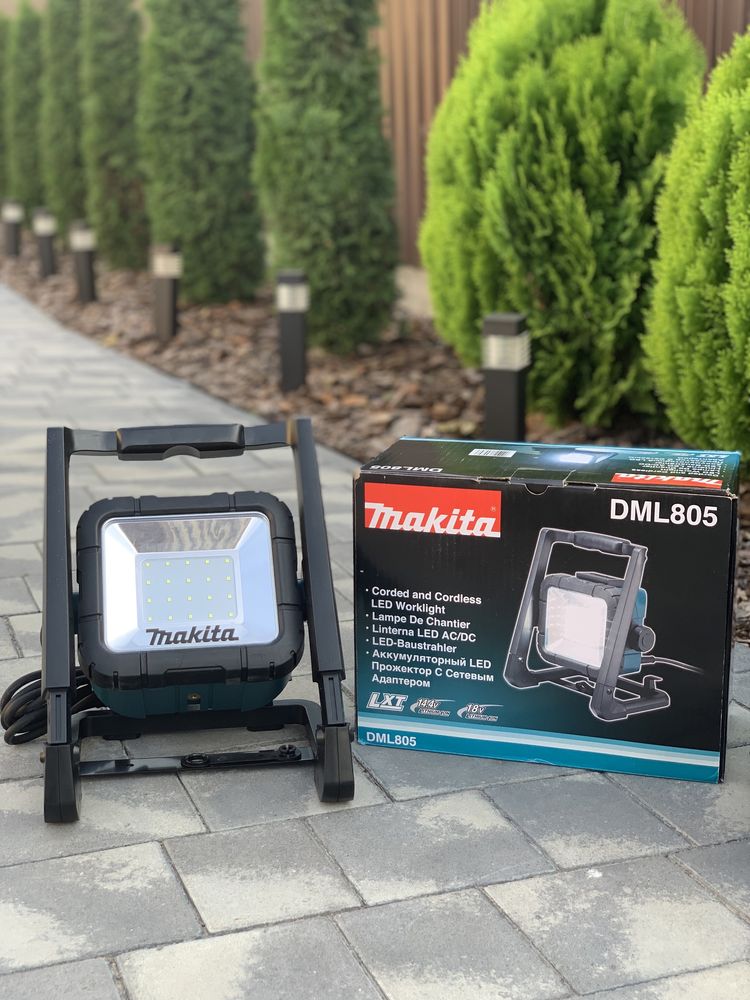 Bluetooth колонка,прожектор,Makita шурупокрут для гіпсокартону