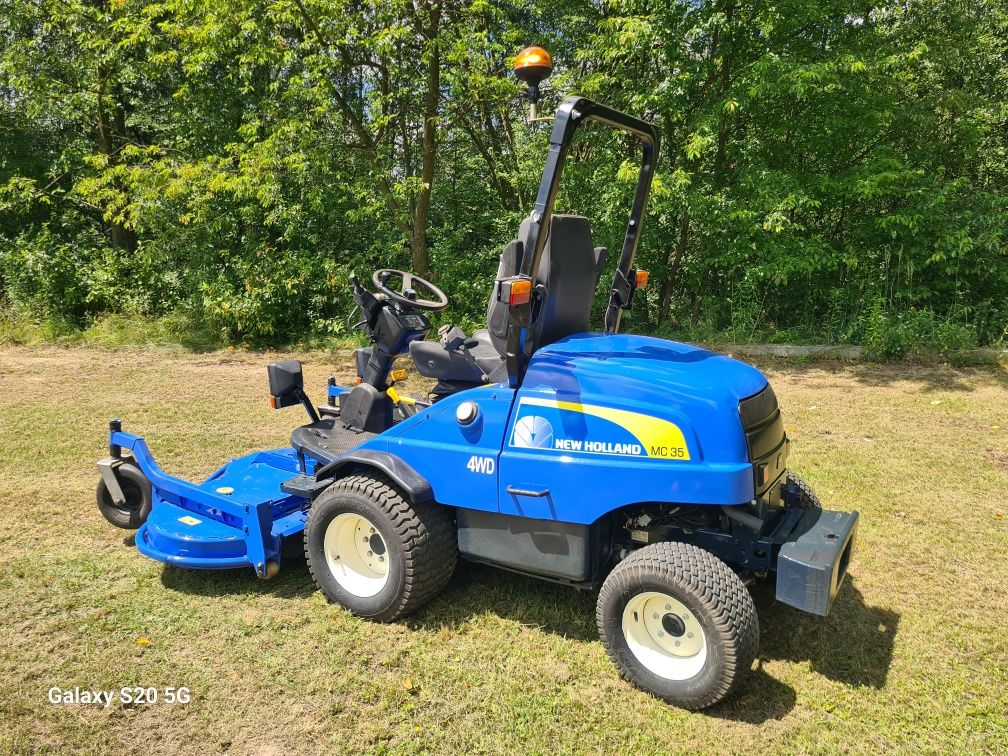 New Holland MC35 4x4 Mulczer Iseki Kubota Profesjonalna kosiarka do Tr
