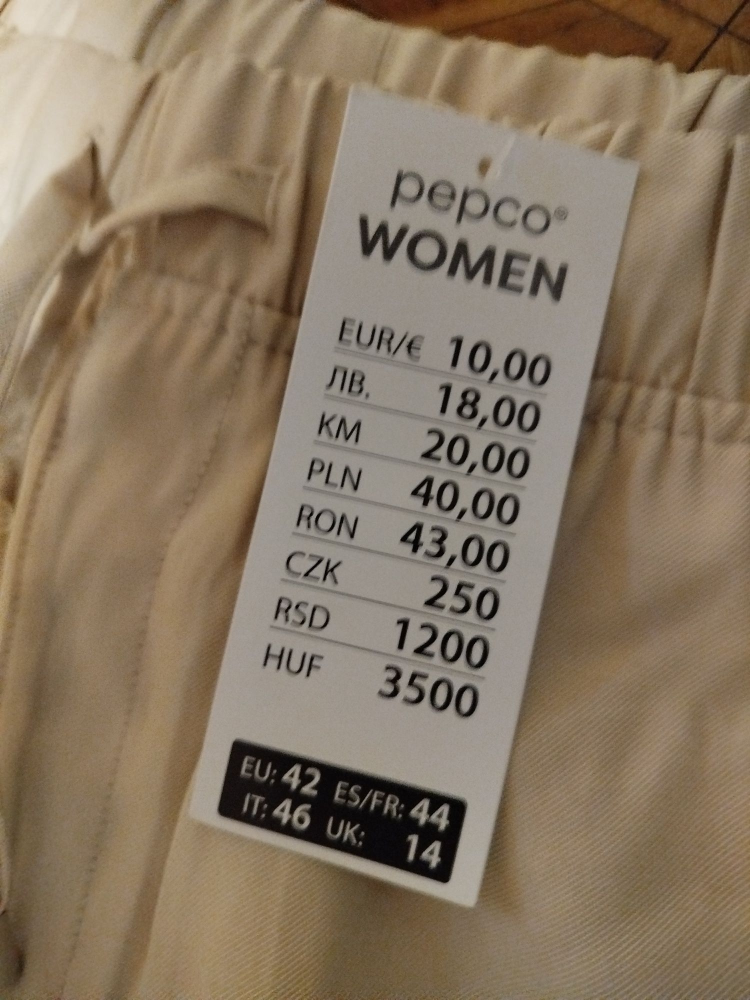 Sprzedam ciuchy rozmiar L/XL
