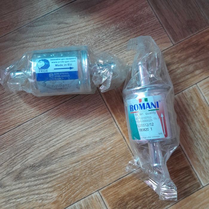 продам водяну помпу ваз 10, каліна.