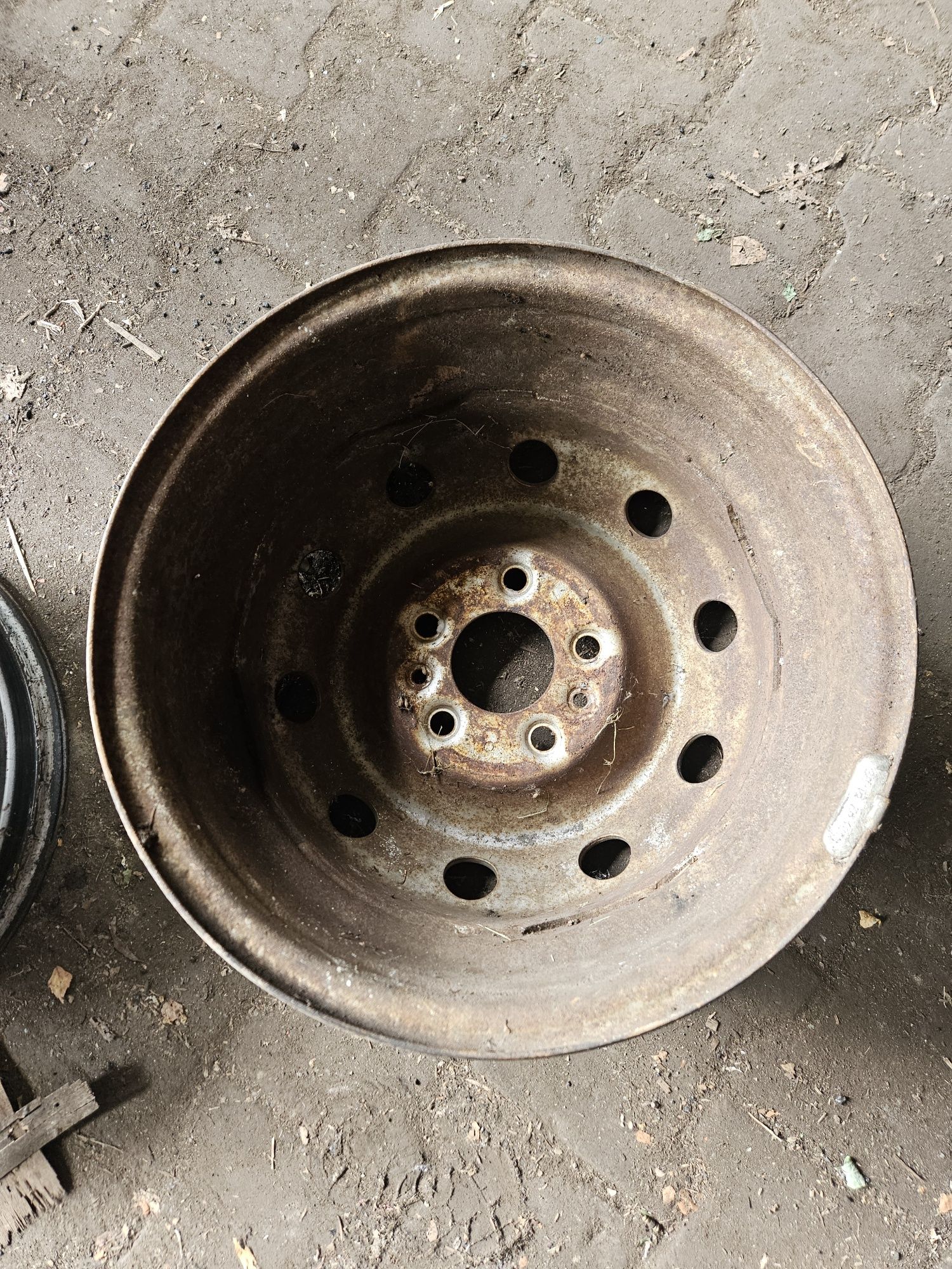 Felgi 15" Iveco Daily