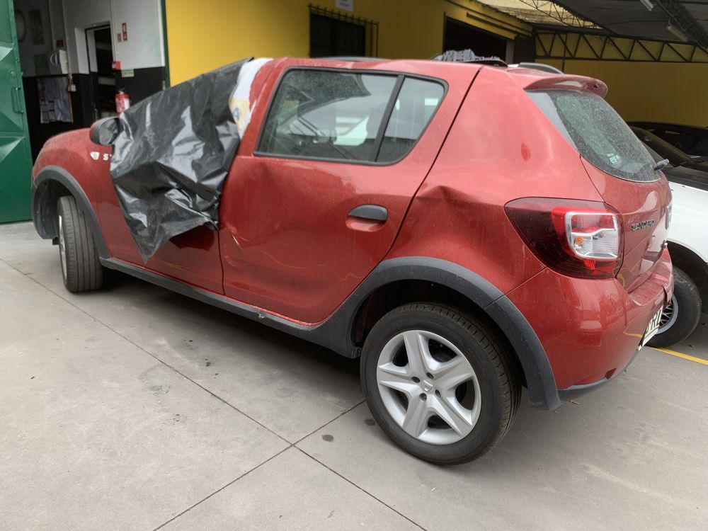Dacia sandero pecas