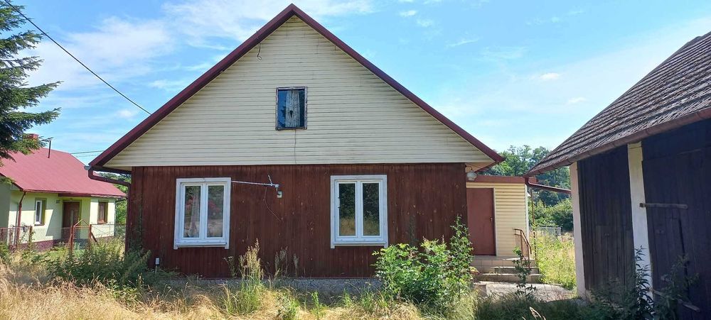 Dom sprzedam w Rozborzu.