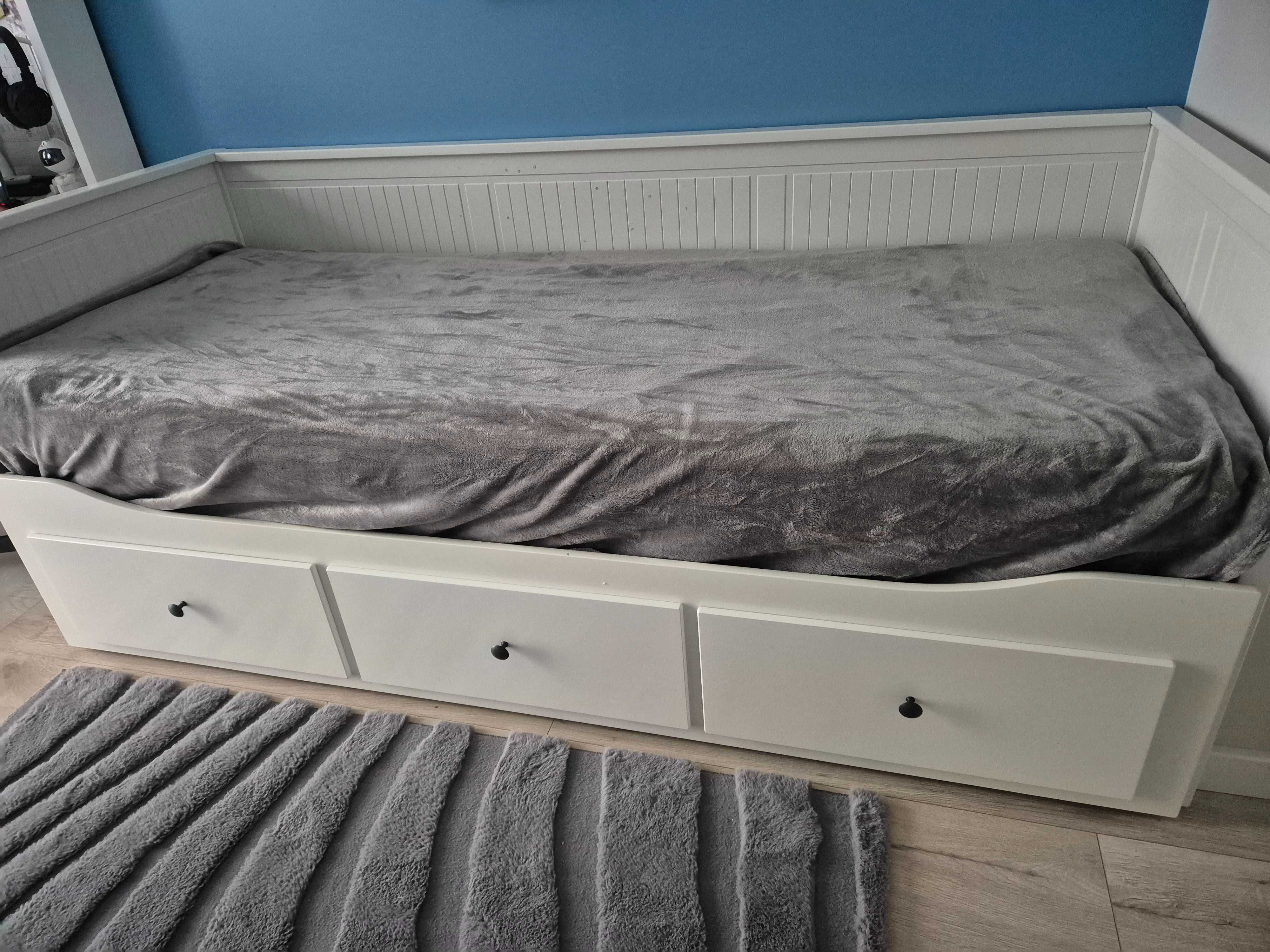 Sprzedam łożko hemnes