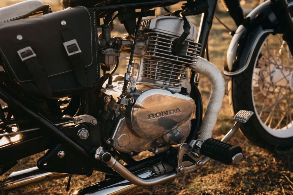 Honda CA Rebel 125 bobber