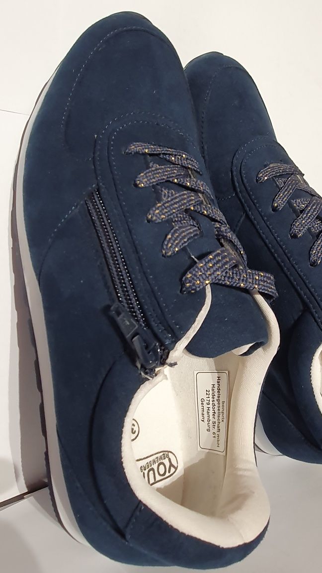 Buty nowe damskie sportowe granatowe niemiecka marka rozmiar 39