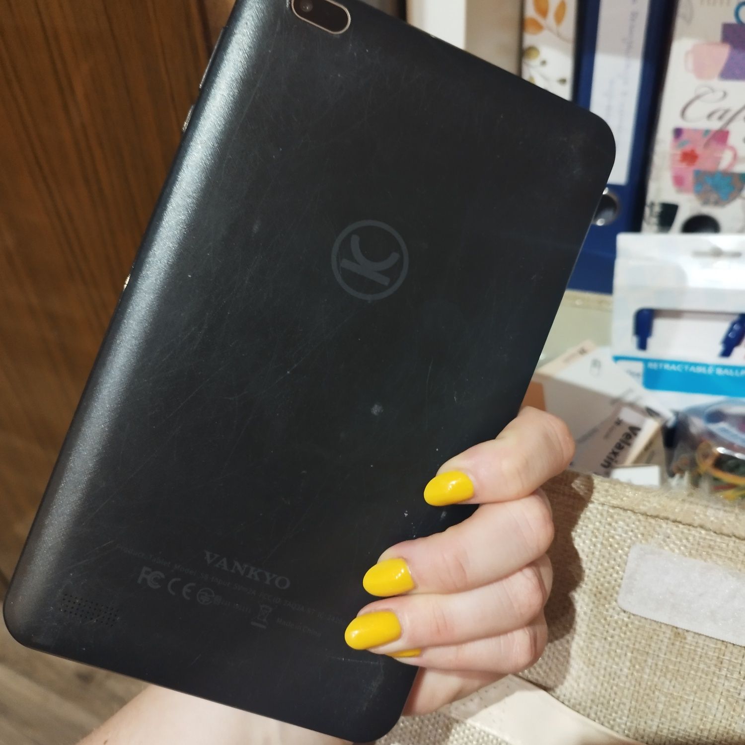 Tablet vankyo. ...