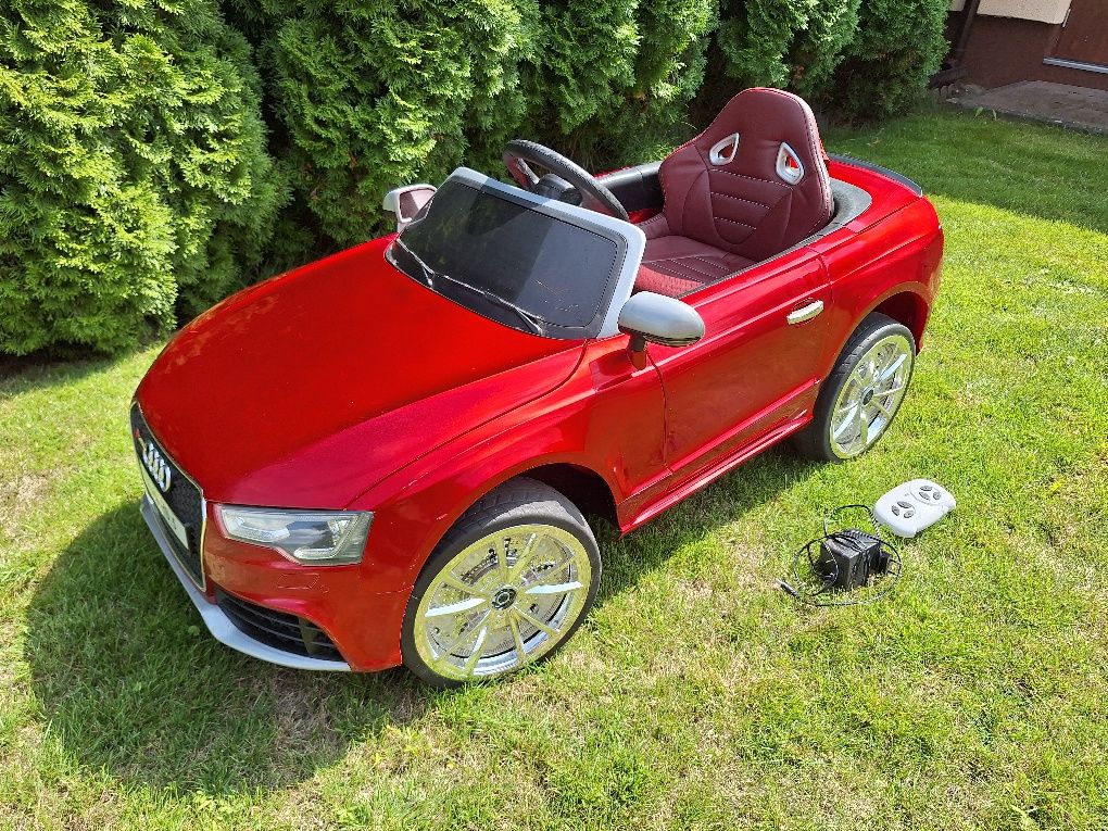 Auto na akumulator Audi RS5, sterowane