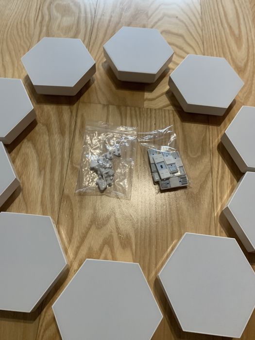 10 sześciokątnych lampek ledowych