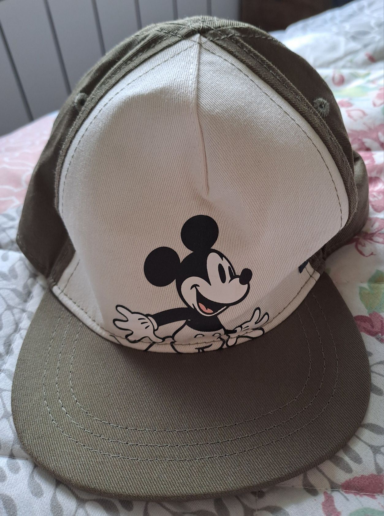 Czapka z daszkiem gumka Micky khaki h&m bliźniaki I nie tylko