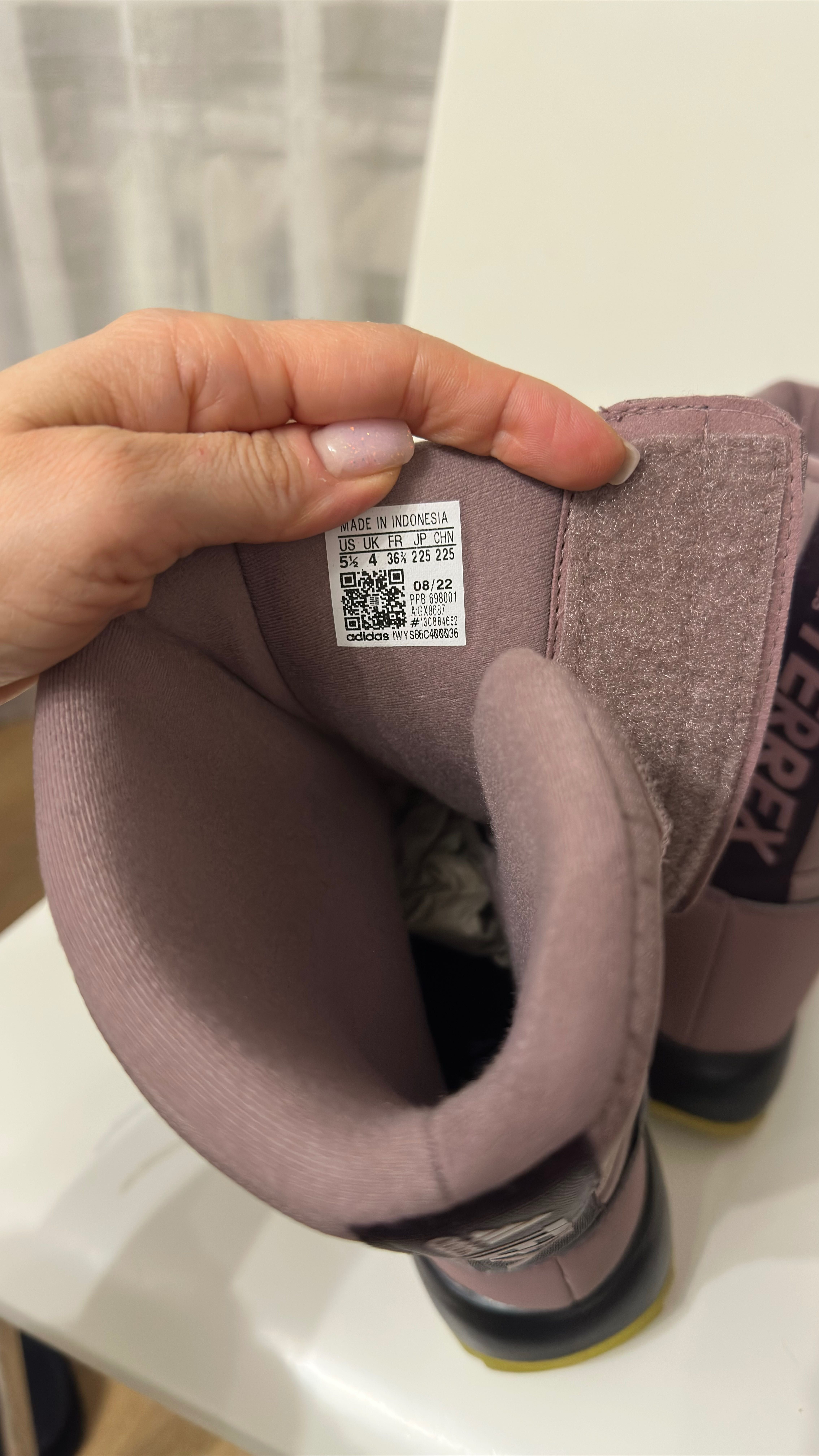 Зимові дутікі чоботи adidas Terrex gx8687