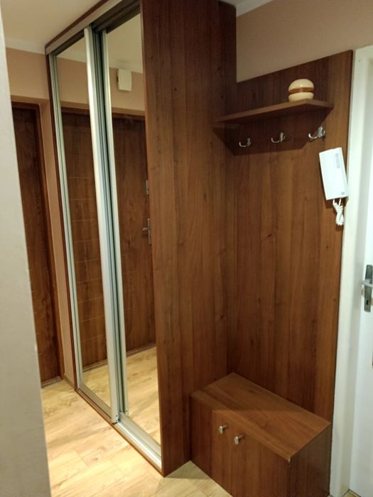 Szafa do przedpokoju