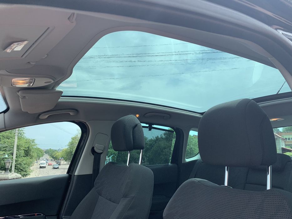Панорама Пежо 3008 5008 Peugeot Потолок