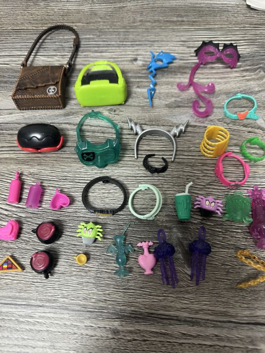 Акси до монстер хай, monster high сумки до ляльок