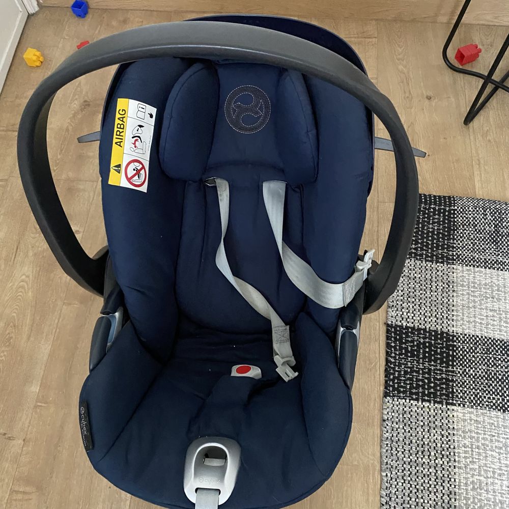 Cadeira OVO Cybex Cloud Z i-Size