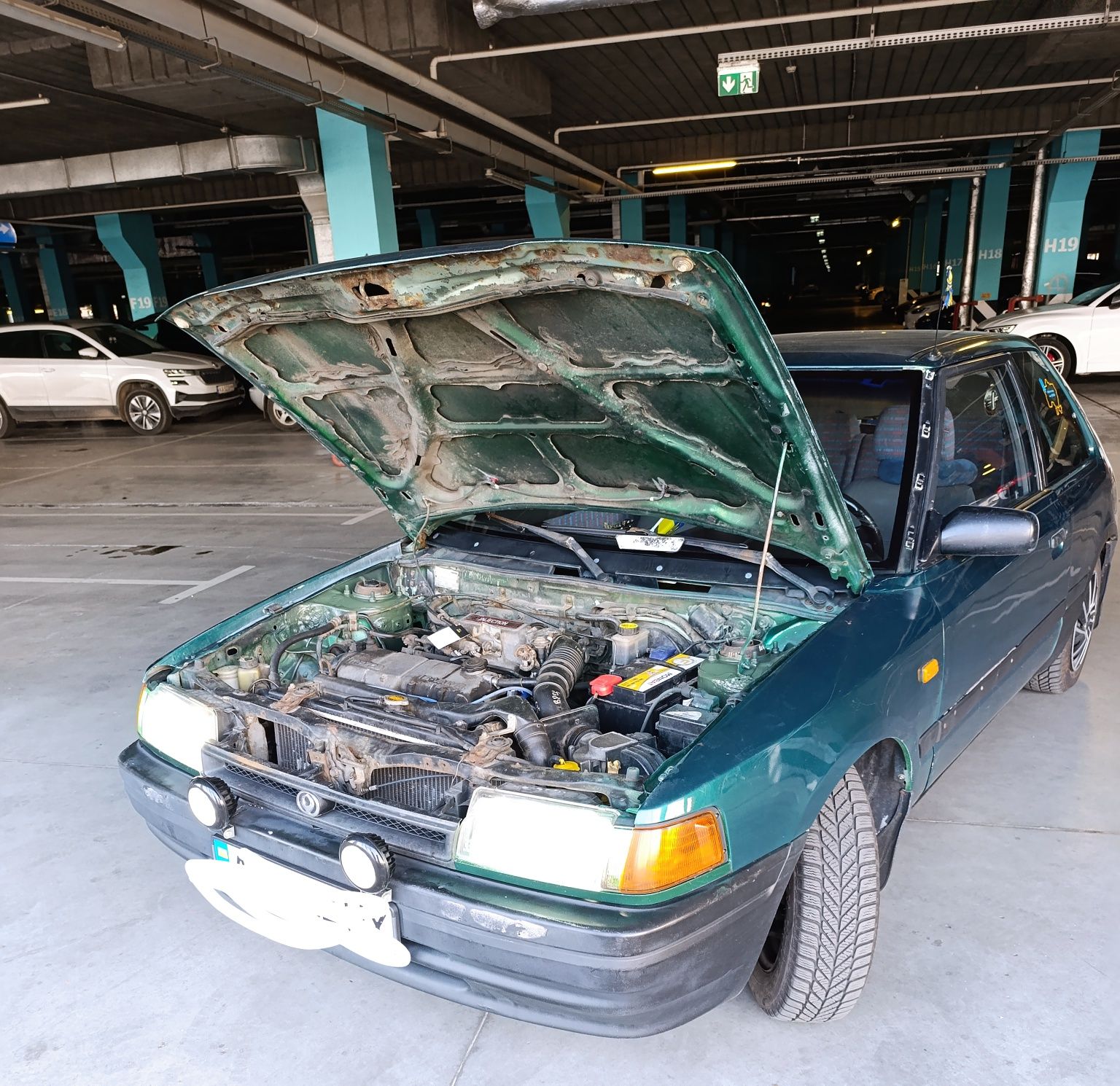 Продам Mazda 323 BG 1.3 бензин 1992р ДЗВОНІТЬ