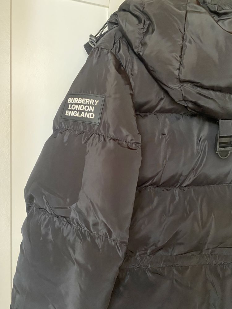 Куртка пуховик Burberry зимний женская новая черная