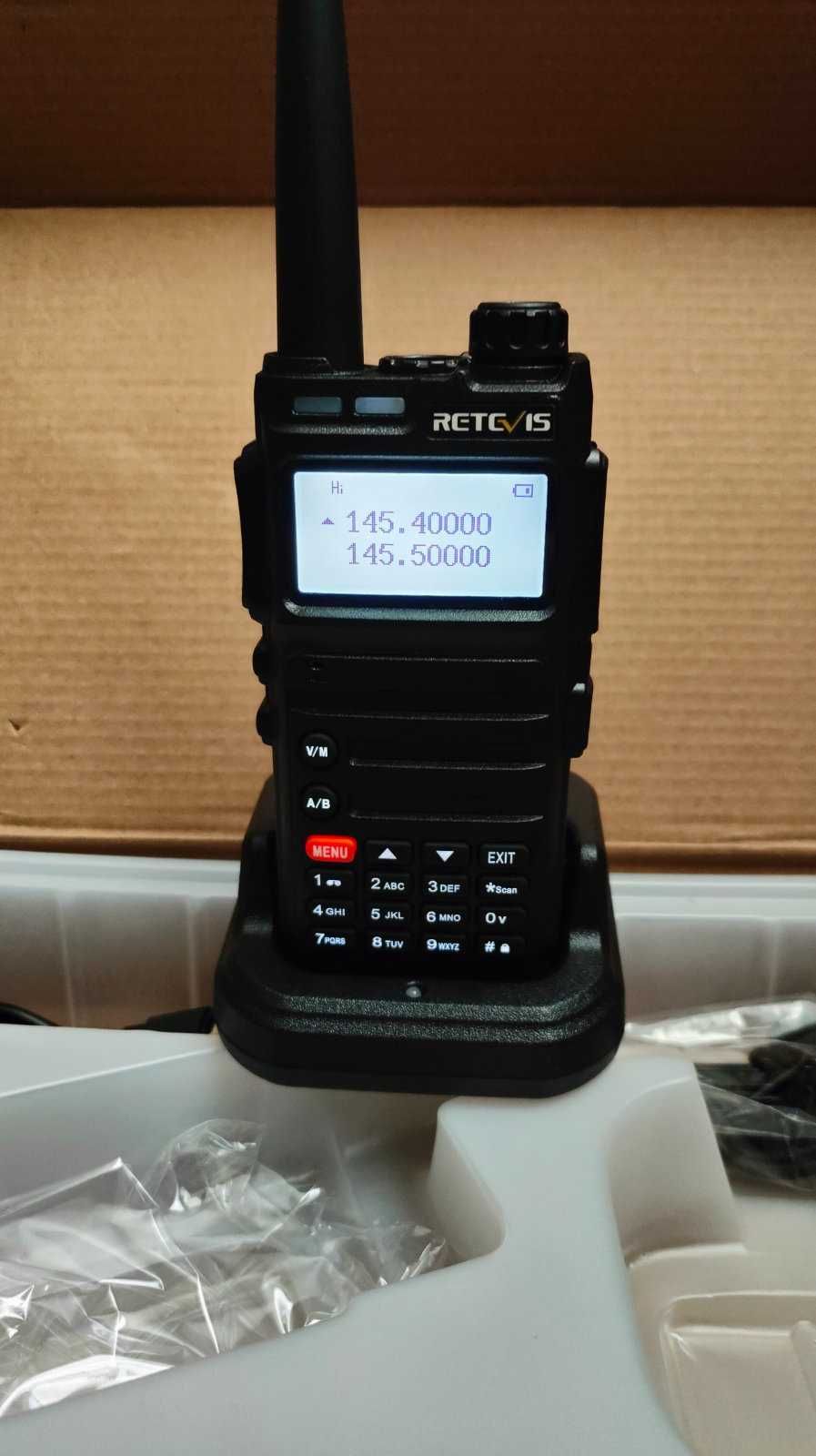 Двухдиапазонная рация Retevis RA685, VHF/UHF, фонарик, FM радио