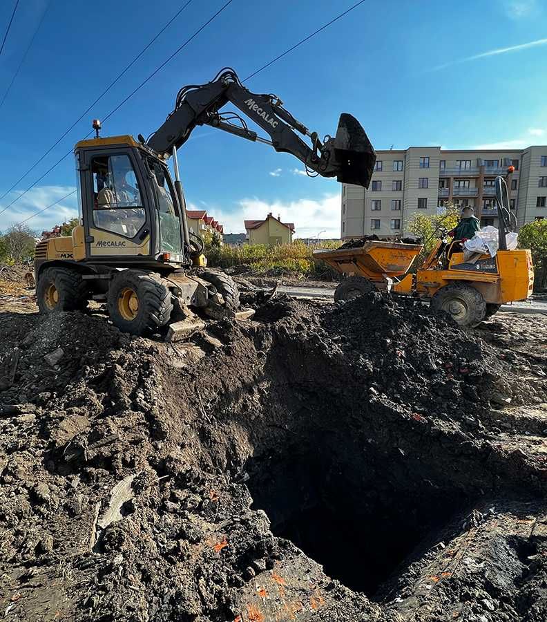 Uslugi koparka Mecalac 12 mxt roboty ziemne obsluga wyburzenia WROCLAW