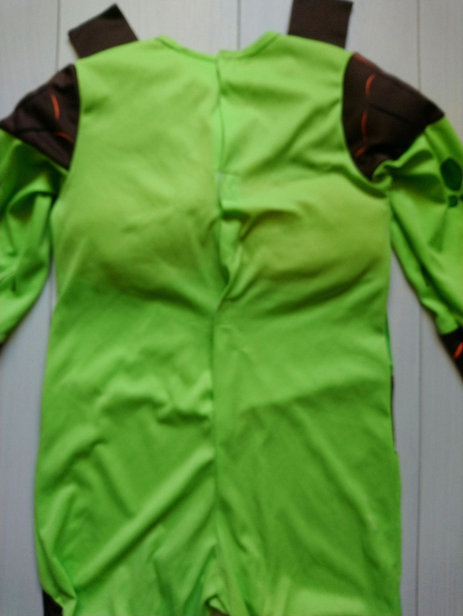 Для школярів 7-8 років карнавальний костюм Gormiti Зелене Дерево