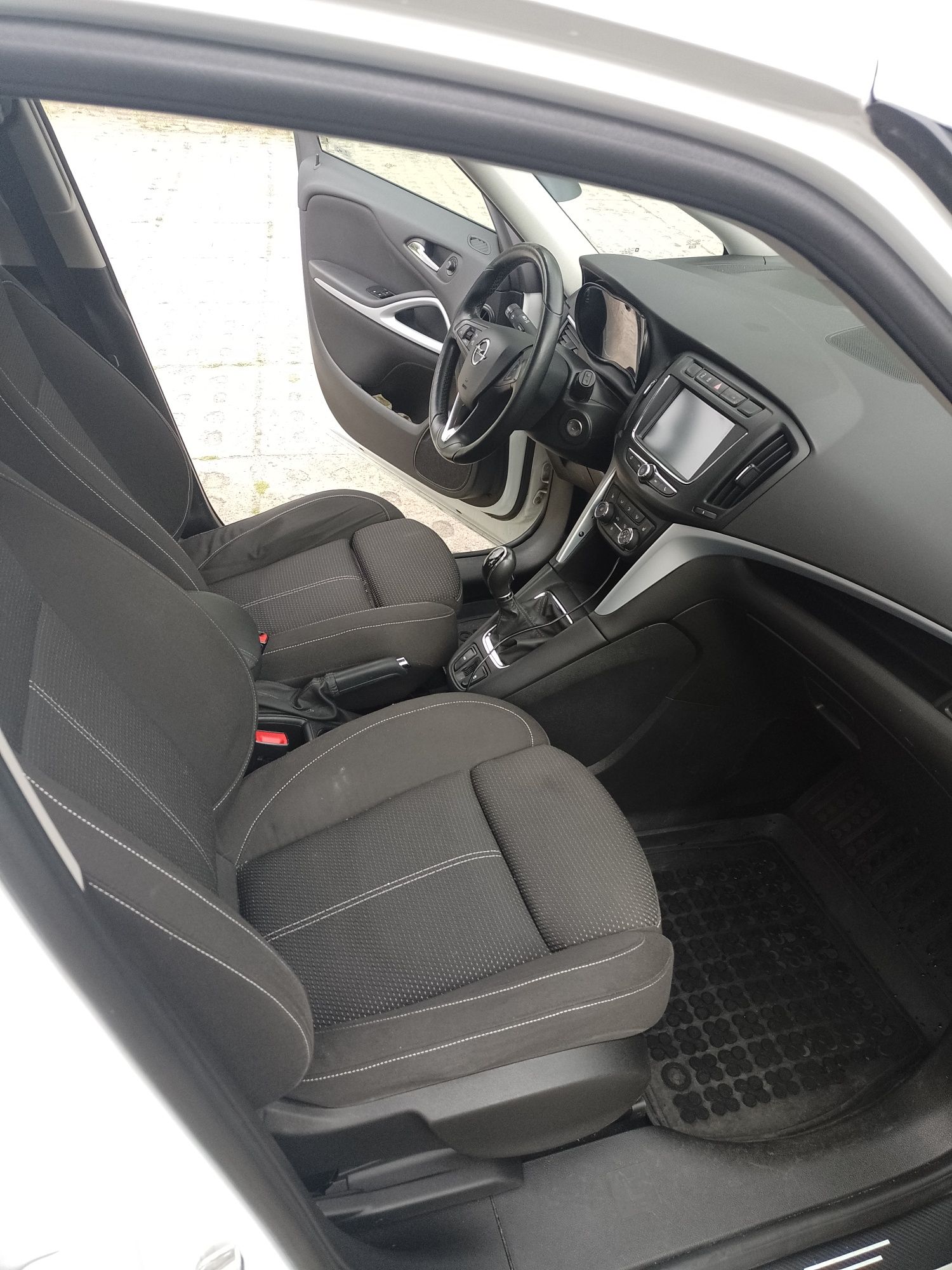 Opel Zafira 2017 1.6 CDTI wersja 7 osobowa