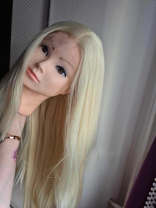 Peruka lace front platynowy blond 65 cm platyna