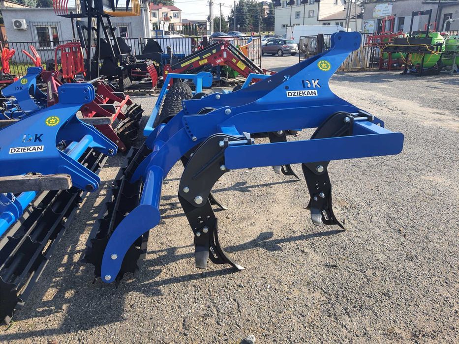 Pług dłutowy Agregat bezorkowy 1,8 2,2 2,6 3,0 3,2m