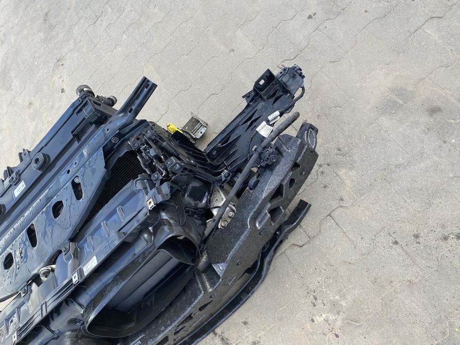 Pas przedni wzmocnienie czolowe belka chlodnice m pakiet bmw f10 f11