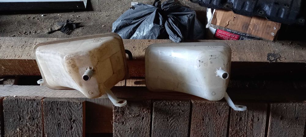 Расширительный бачек Prado 120 3.0d