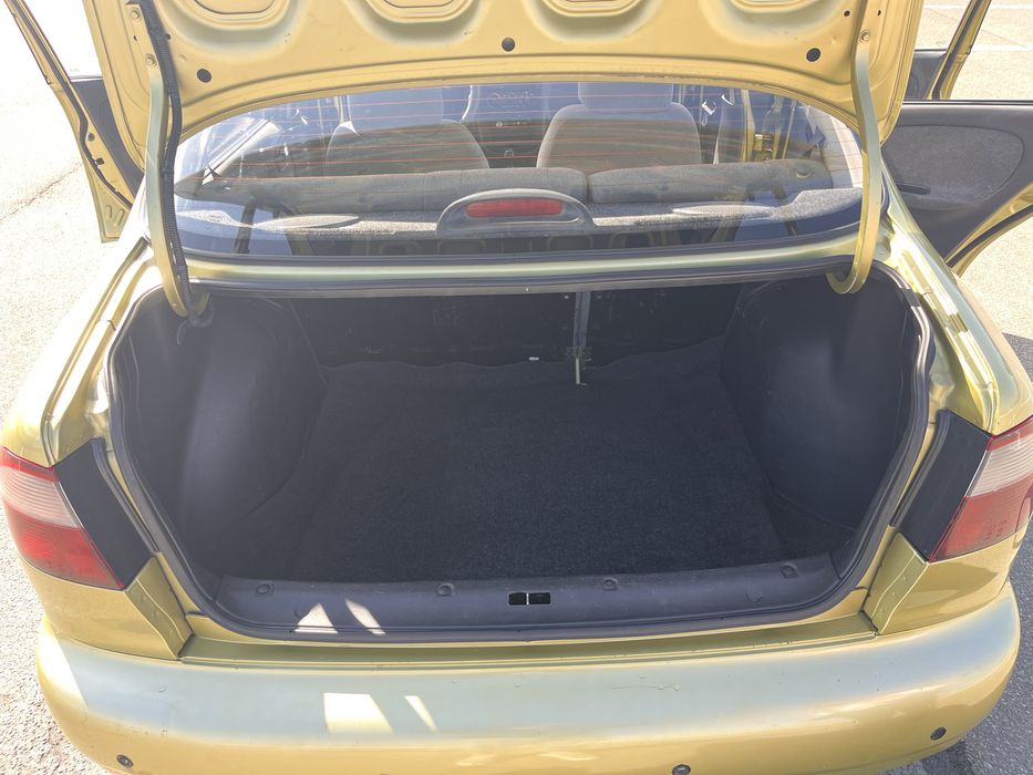 Автомобиль продам