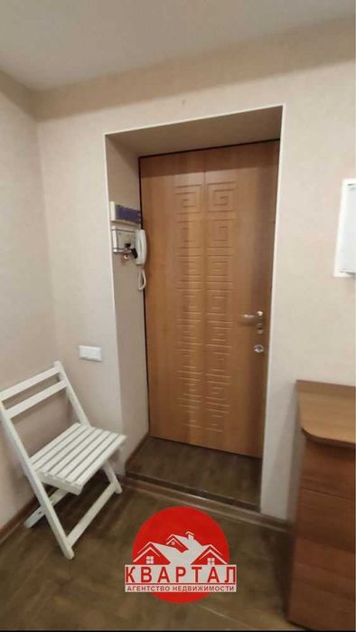 Продается 2-х к. кв. с капремонтом в кирпичном доме, ул. Добролюбова