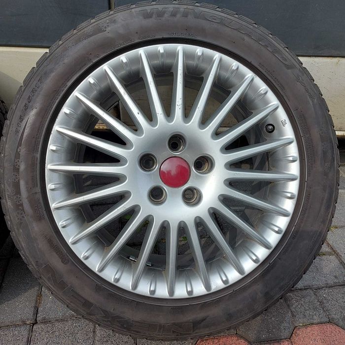 Felgi aluminiowe Alfa Romeo i Fiat 500x, z oponami zimowymi 215/55 R17